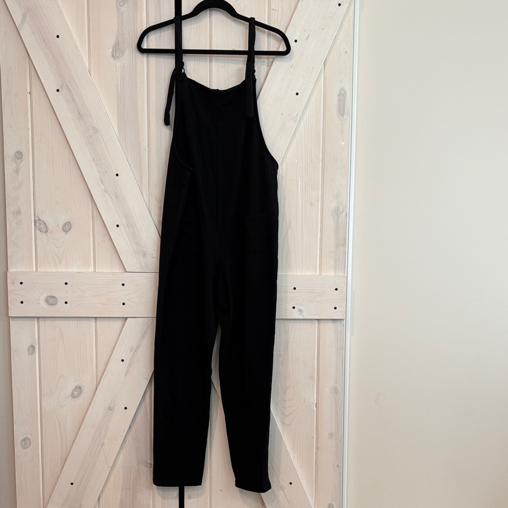 SHEIN Black Casual Jumpsuit